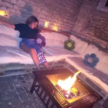 Belle Chambre D'hote Pour 2 A 4 Personnes Chef-Boutonne