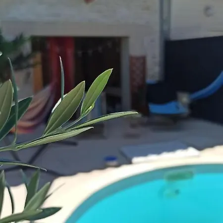 منزل للإقامة Belle Chambre D'hote Pour 2 A 4 Personnes Chef-Boutonne